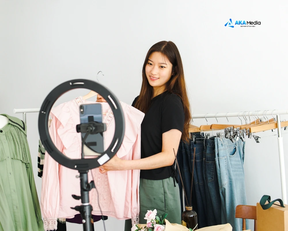 Nhà bán hàng có thương hiệu, sản phẩm riêng tự kinh doanh trên Tiktok Shop