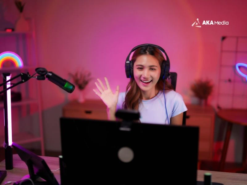 Content Creator là người sáng tạo, sản xuất và phát triển nội dung trên các nền tảng số